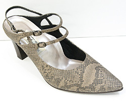 外反母趾予防パンプス