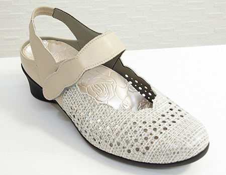 外反母趾予防サンダル