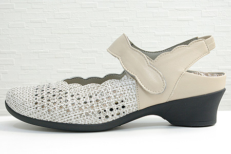 外反母趾予防サンダル